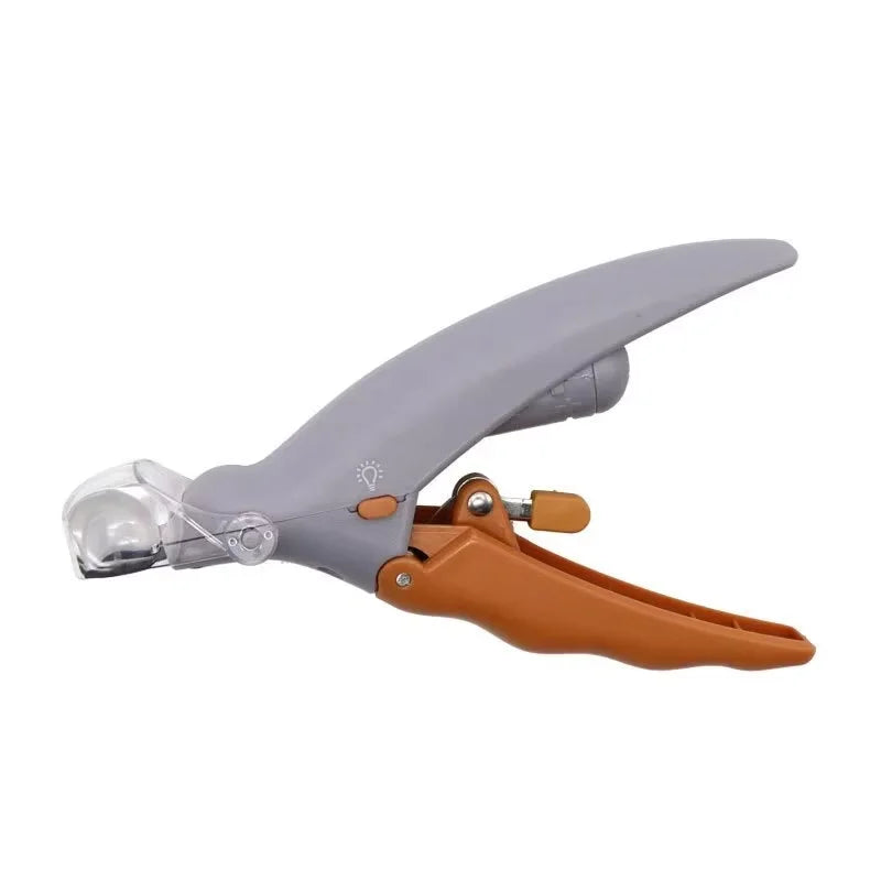 LED Light Dual-Sided Pet Nail Clippers for Cats And Dogs 5x Magnification Easy Nail Trimming Tool for Your Furry Friends - CarrieOnExpress