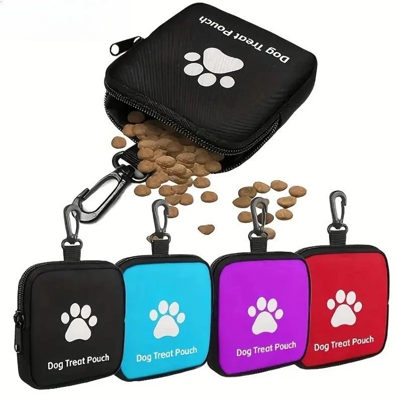 1Pcs 11×11×3cm Portable Dog Treat Bag Outdoor Training Dog Food Pocket with Hooks Multifunctional Dog Reward Bags Pet Supplies - CarrieOnExpress